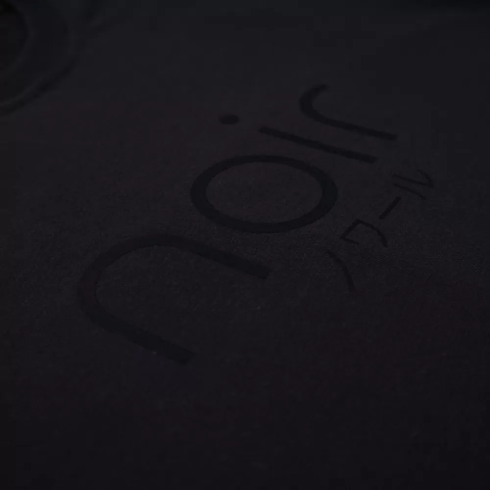 Noir Logo Black Tee – Dark Grey - Gambar 2