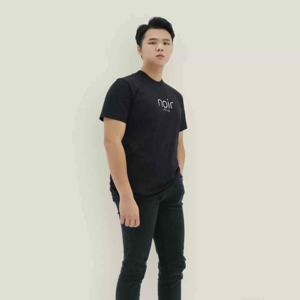 Kaos Slim Fit Premium Cotton Logo NOIR – Hitam - Gambar 3