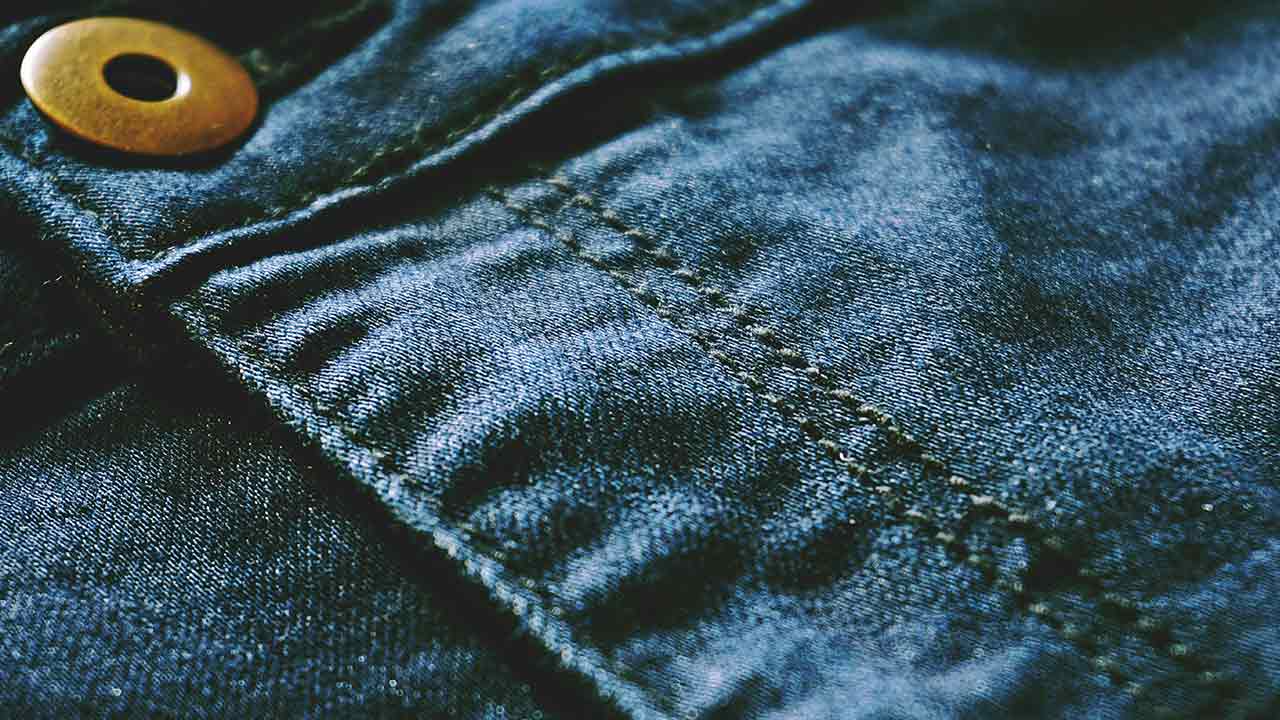 Celana denim